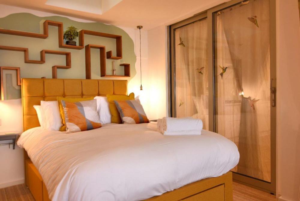 Largigi Offering Two Amazing Panoramic Sea Front Apartments Lyme Regis Exteriör bild